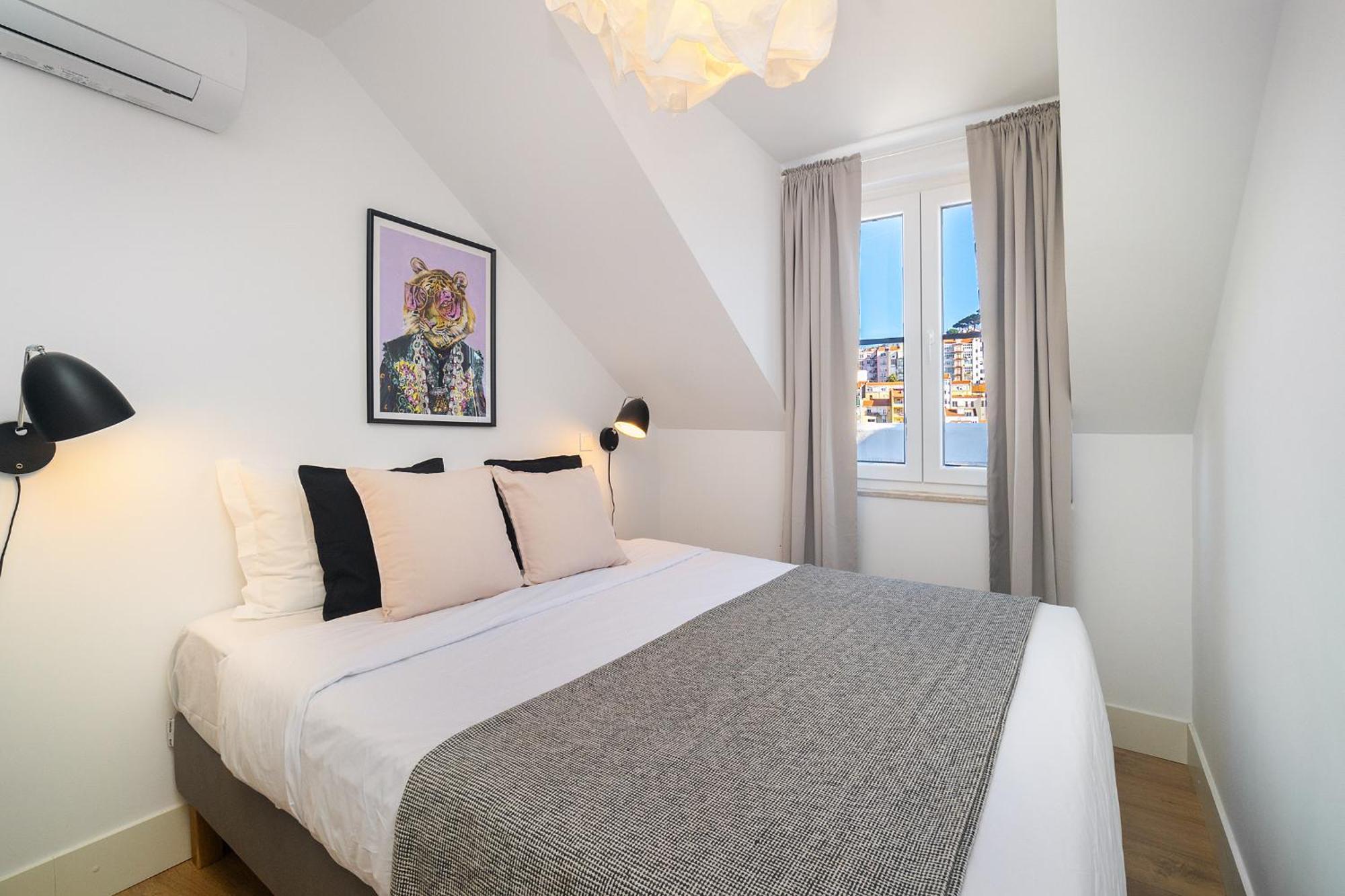 Modern Lisbon Apartments By Soulplaces Room photo
